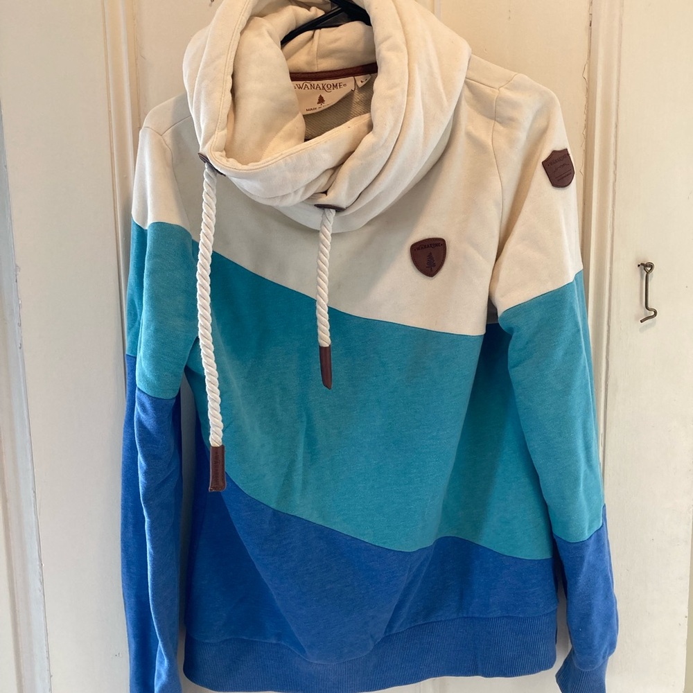 Wanakome Multitone Cowl Neck Sweater